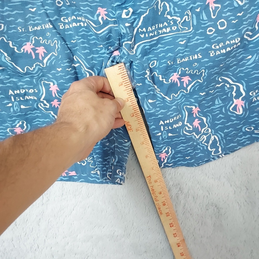 Vineyard Vines Shorts Mens 32 Island Map Graphic Blue Marthas Vineyard Beach - Picture 8 of 9